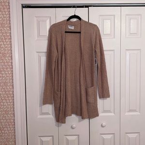 Long sleeve cardigan sweater